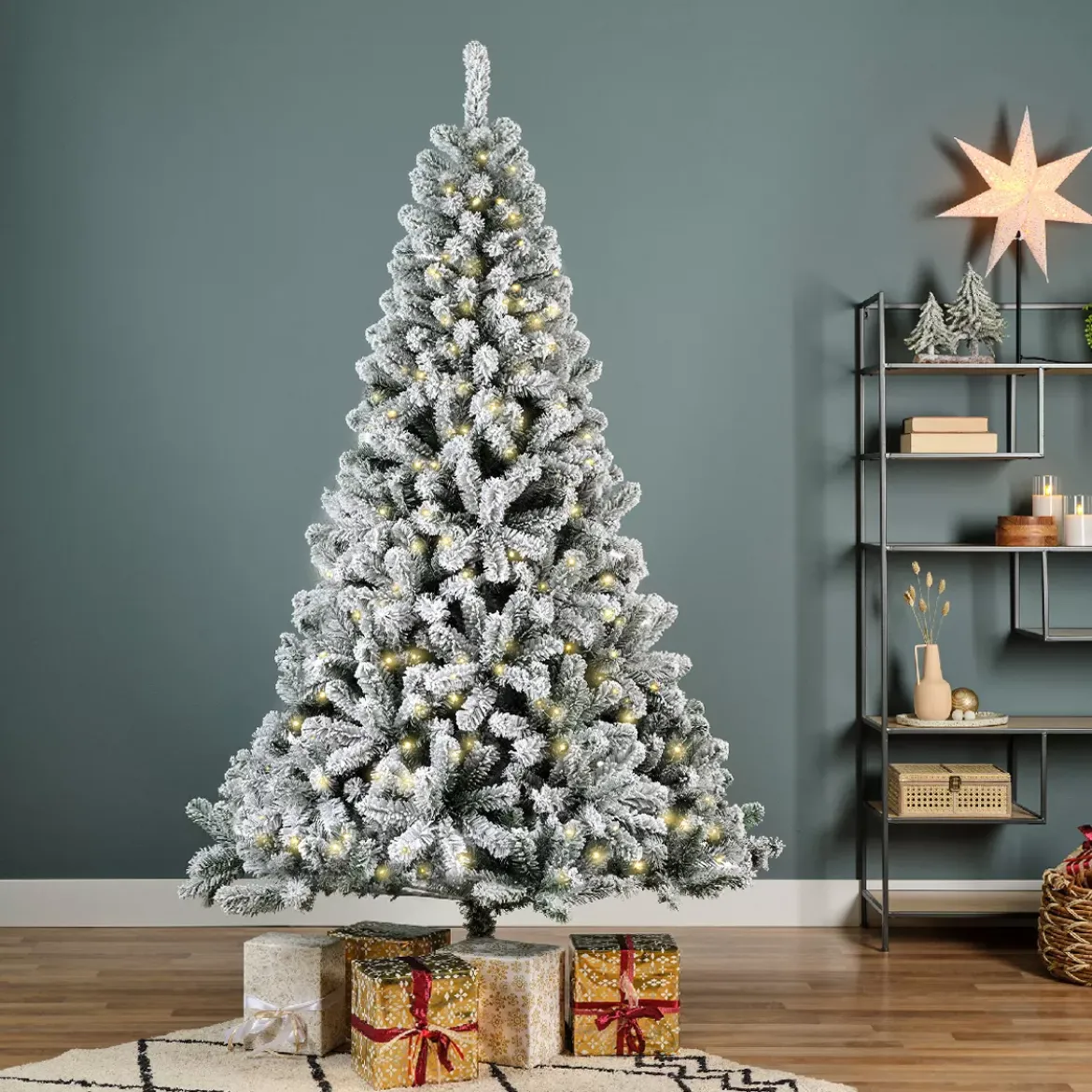 Albero di Natale artificiale luminoso 640 LED H300 cm King Verde innevato
