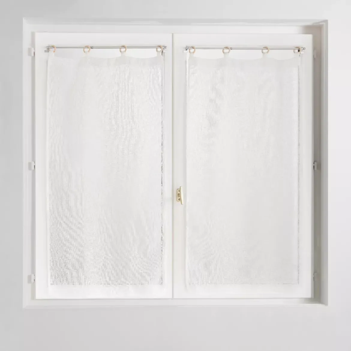 Coppia di tende trasparenti tessute con occhielli legno (60 x 160 cm) Minalisa Bianca