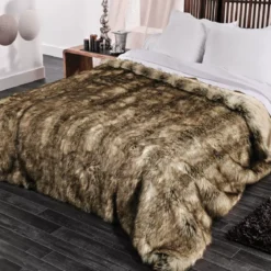 Copriletto (250 x 260 cm) Ecopelliccia Grizzly