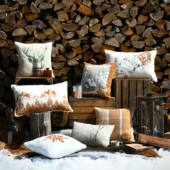 Cuscino quadrato in finta pelliccia (45 x 45 cm) Wildforest Marrone