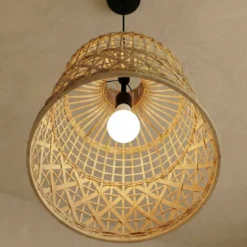 Lampada a sospensione traforata in bambù (H50 cm) Pampelune Naturale
