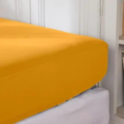 Lenzuolo con angoli percalle di cotone (140 cm) Cali Giallo senape