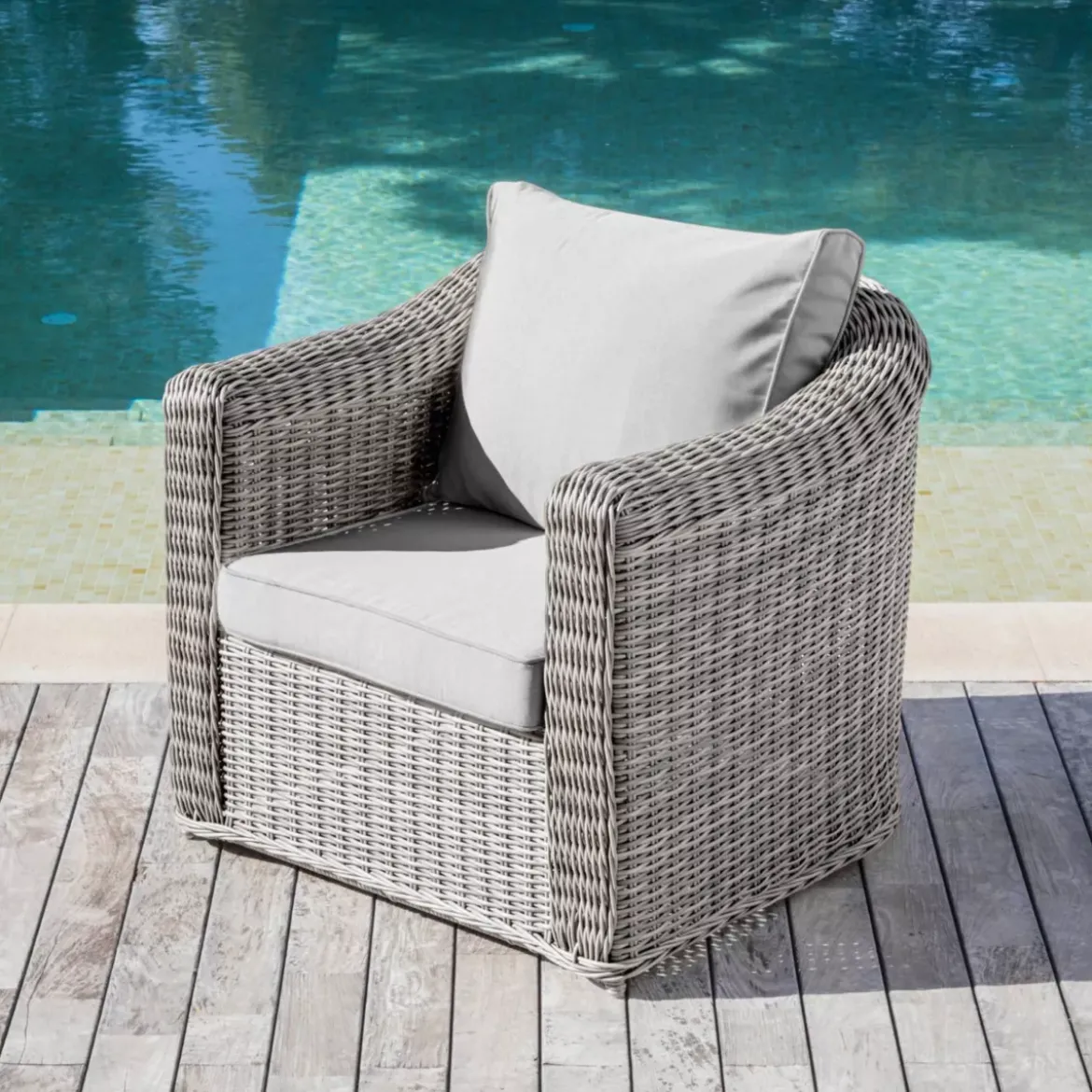 Salotto da giardino in resina intrecciata 4 posti 4 pezzi Calvi Grigio e grigio chiaro
