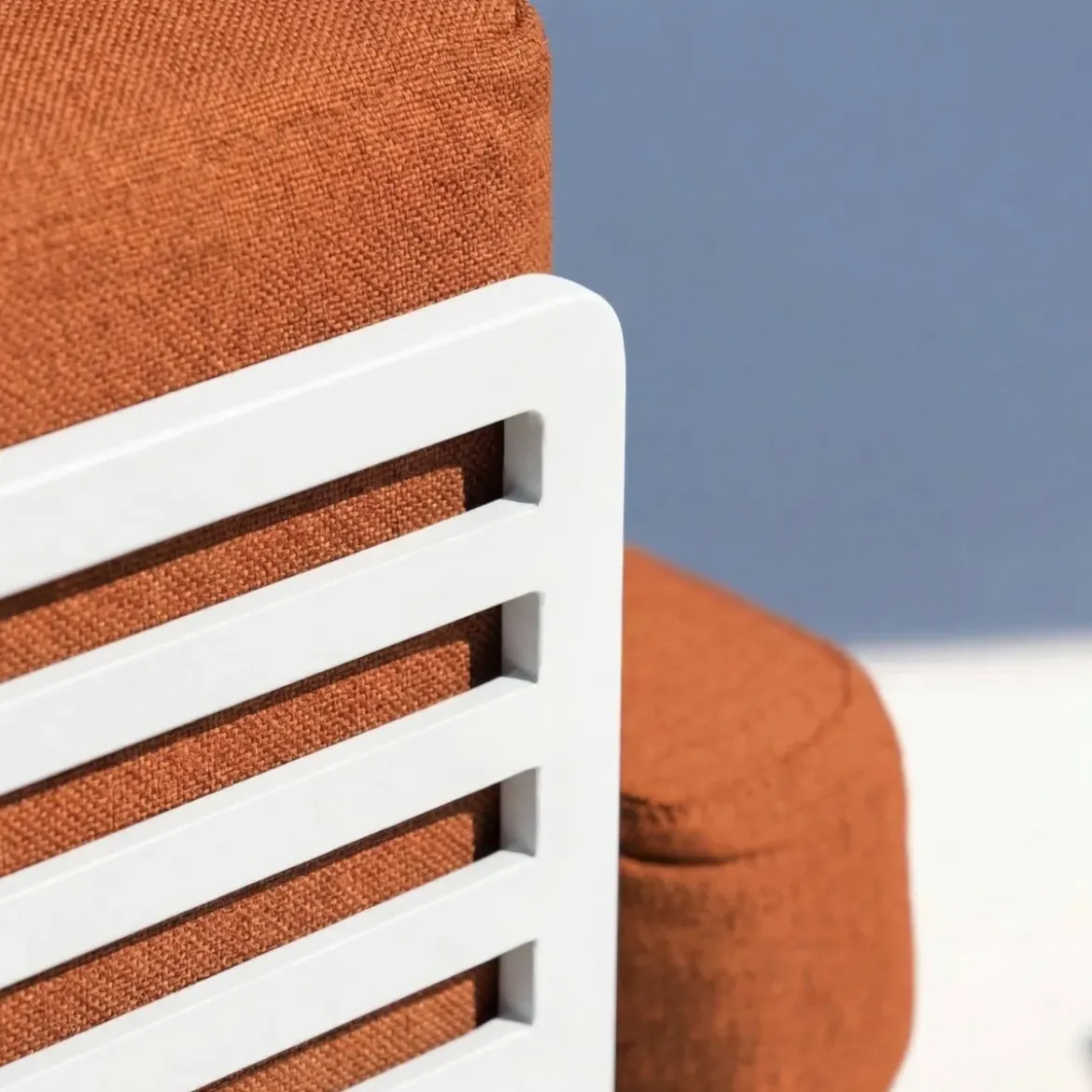 Set da giardino in alluminio 9 posti 12 pezzi Monte Carlo Bianco e terracotta