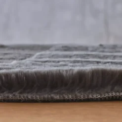 Tappeto rotondo in finta pelliccia (80 cm) Finn Grigio antracite