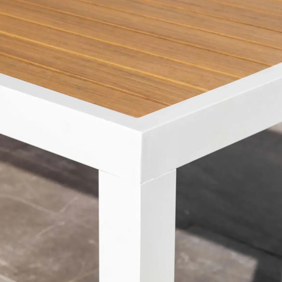 Tavolo da giardino alto in alluminio 6 posti effetto legno (160 x H105 cm) Murano Bianco