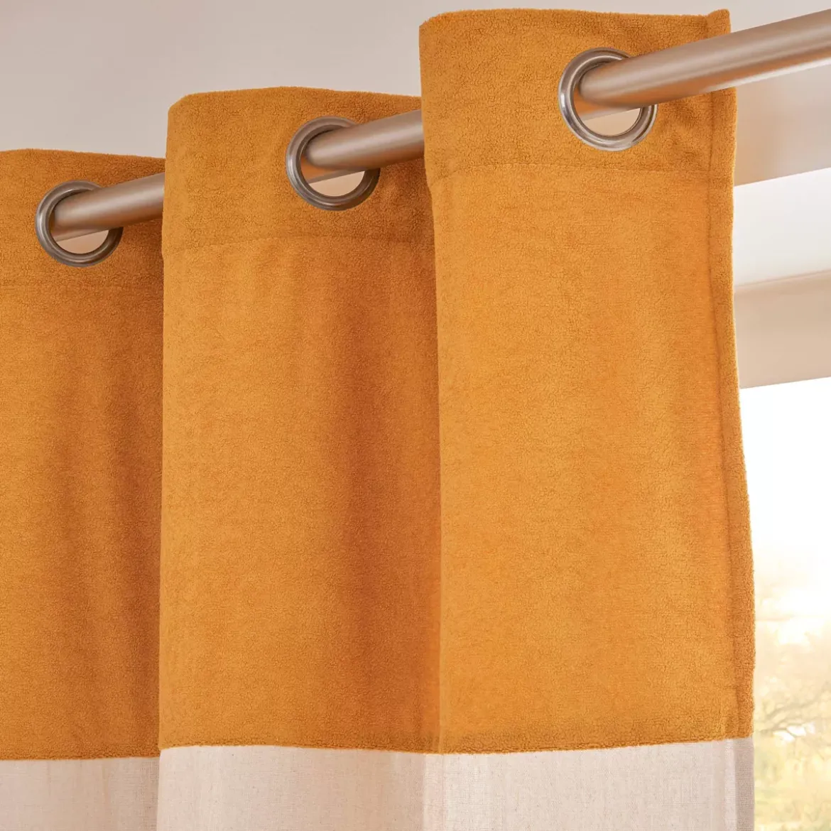Tenda bouclé (180 x 260 cm) Ava Giallo ocra