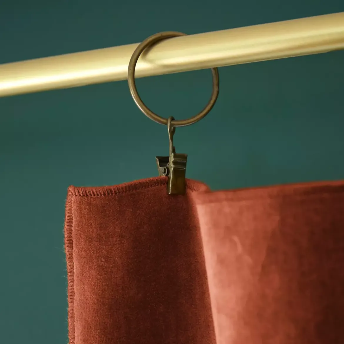 Tenda iin velluto di cotone regolabile (140 x max 270 cm) Victor Terracotta