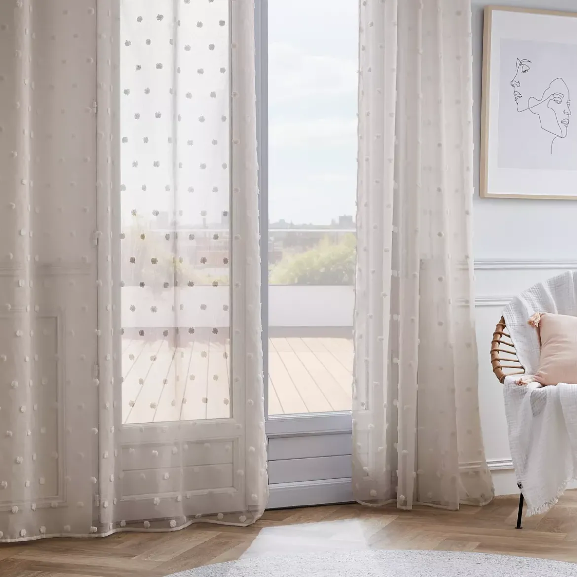 Tenda trasparente con occhielli pon pon (140 x 280 cm) Emie Beige