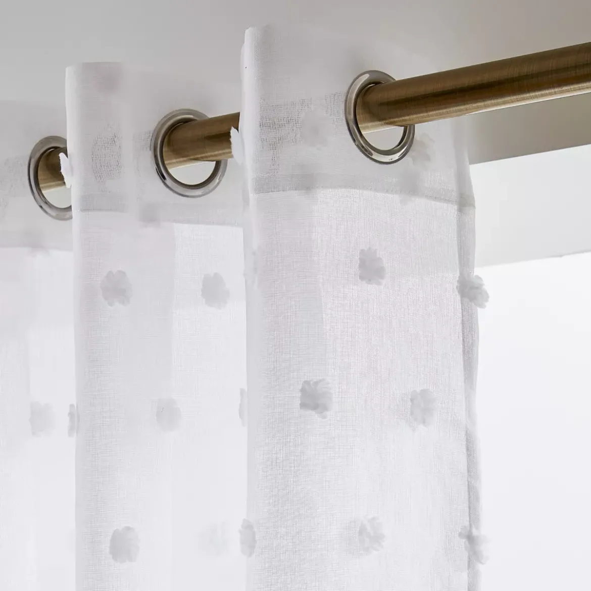 Tenda trasparente con occhielli pon pon (280 x 240 cm) Emie Bianco