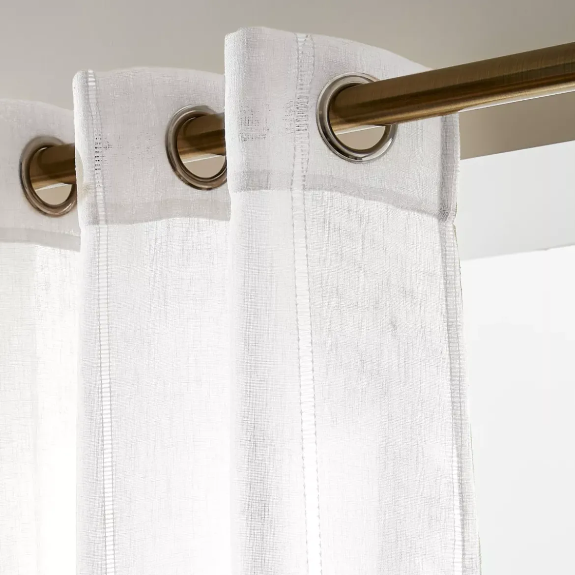 Tenda trasparente con occhielli (180 x 240 cm) Leontine Bianco