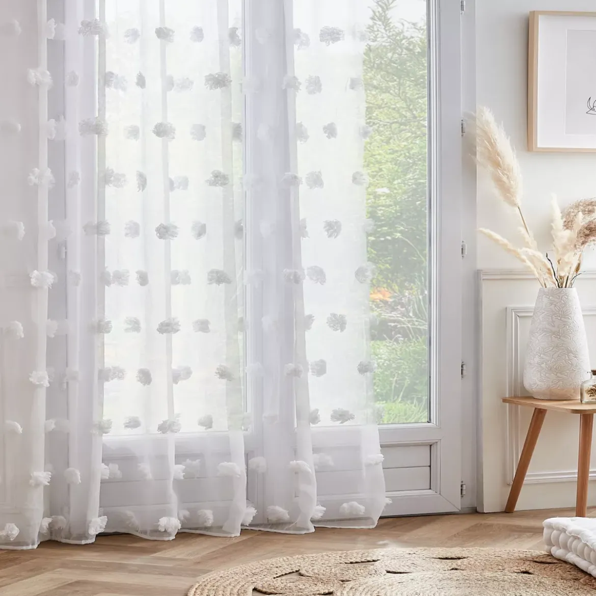 Tenda trasparente con occhielli pon pon (280 x 240 cm) Suzie Bianco