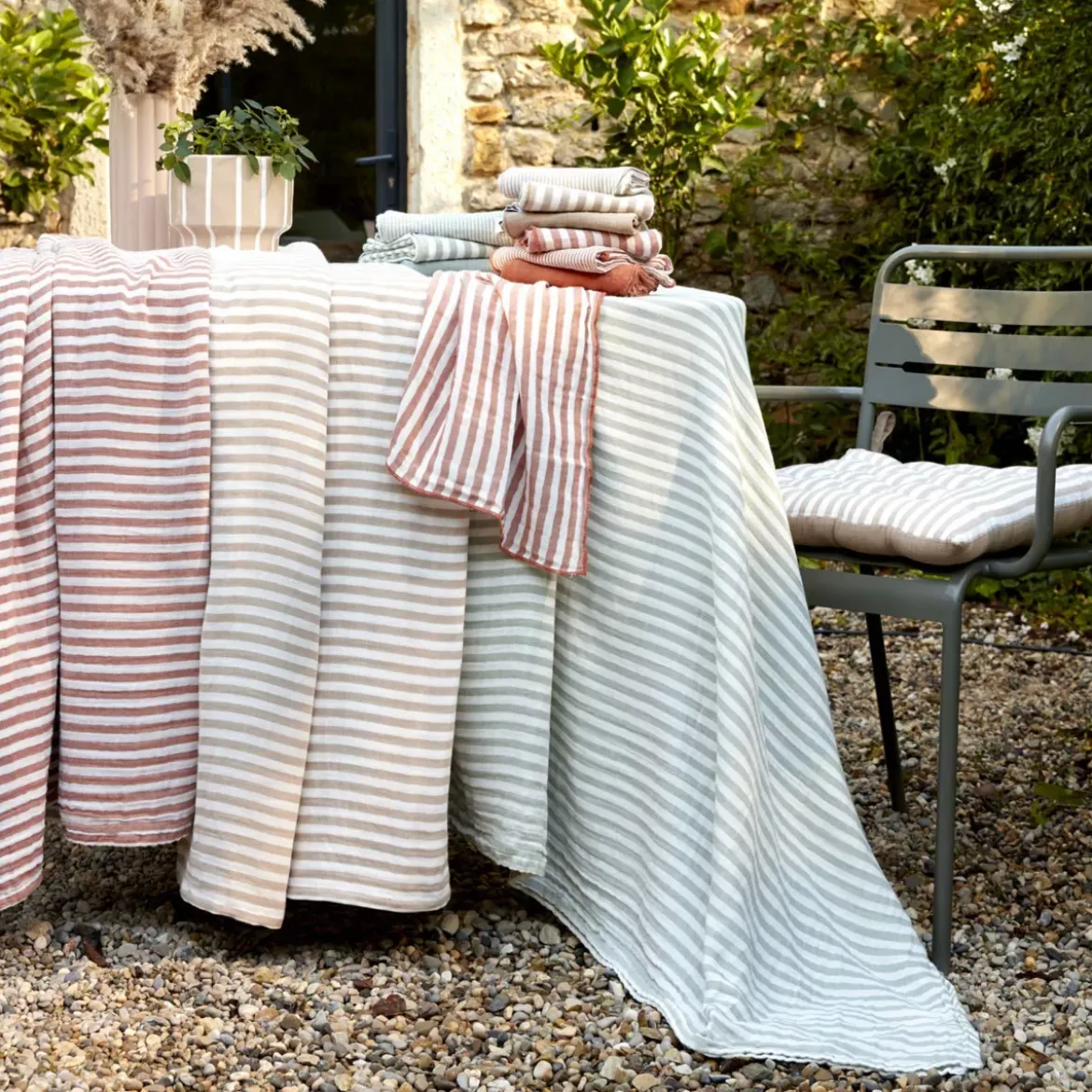 Tovaglia rettangolare in garza di cotone (150 x 350 cm) Gaïa righe Albicocca