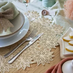Tovaglietta natalizia Fiori di neve Dorati